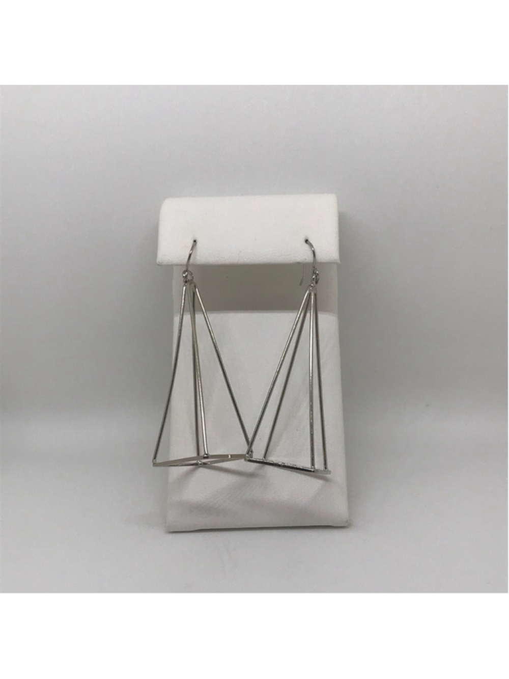 SILVER TRIANGLE EARRINGS